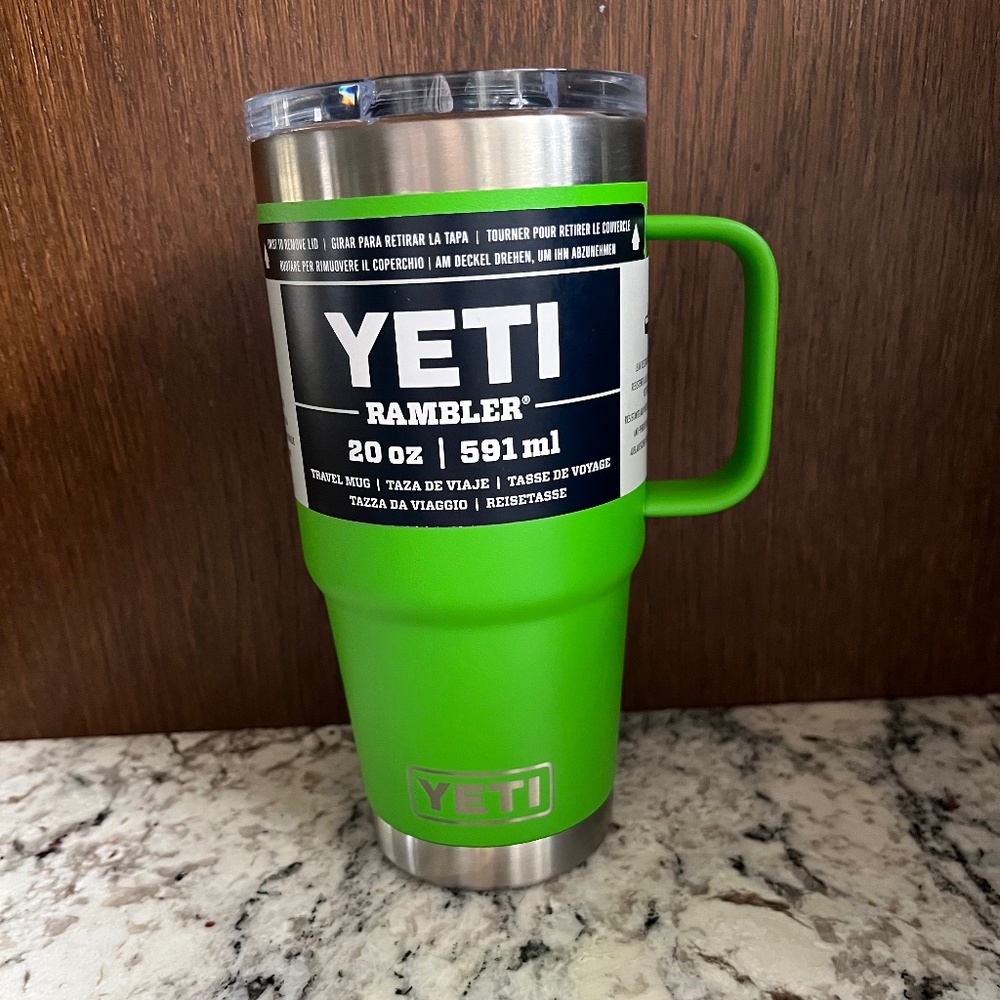 Yeti - Rambler 20 oz Travel Mug with StrongHold Lid - Canopy Green
